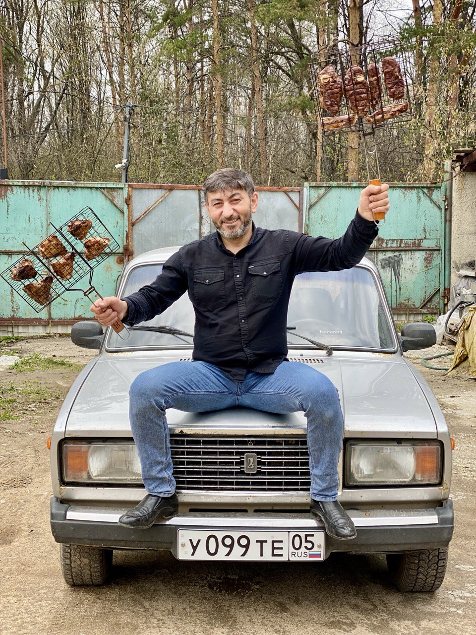 Авто Y099TE05